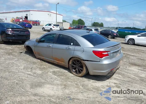 2014 Chrysler 200 Limited из США, поврежденный, VIN 1C3CCBCG1EN170861